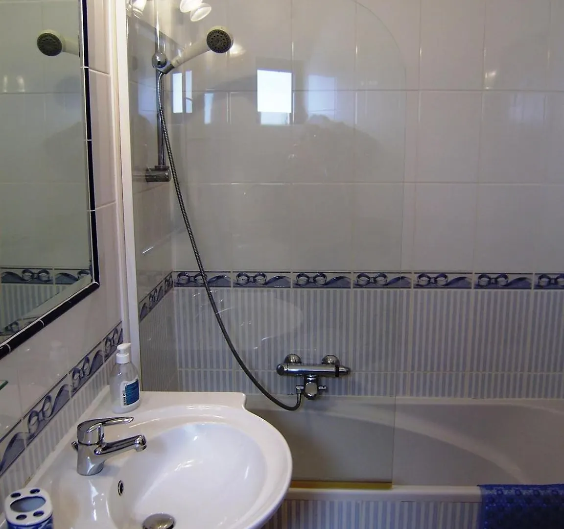 Villa Vale Do Lobo 2 Townhouse 3 Bedroom Close To Amenities And Beach