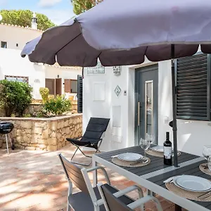 At The Vale do Lobo